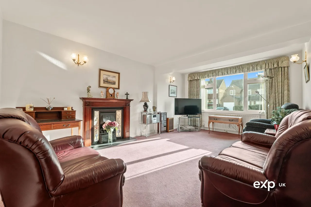 Summercourt Drive, Ravenshead, photo 6