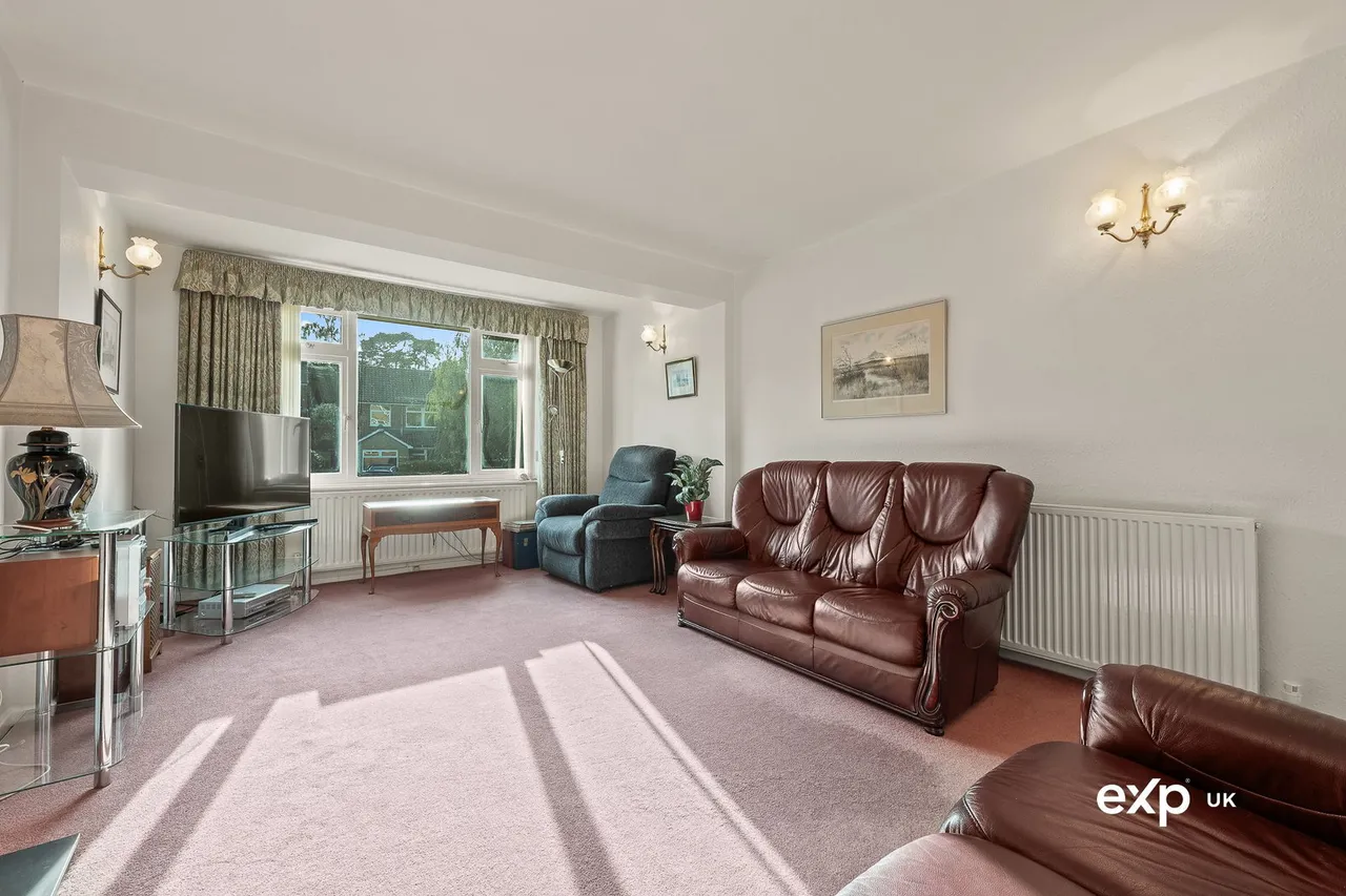 Summercourt Drive, Ravenshead, photo 8