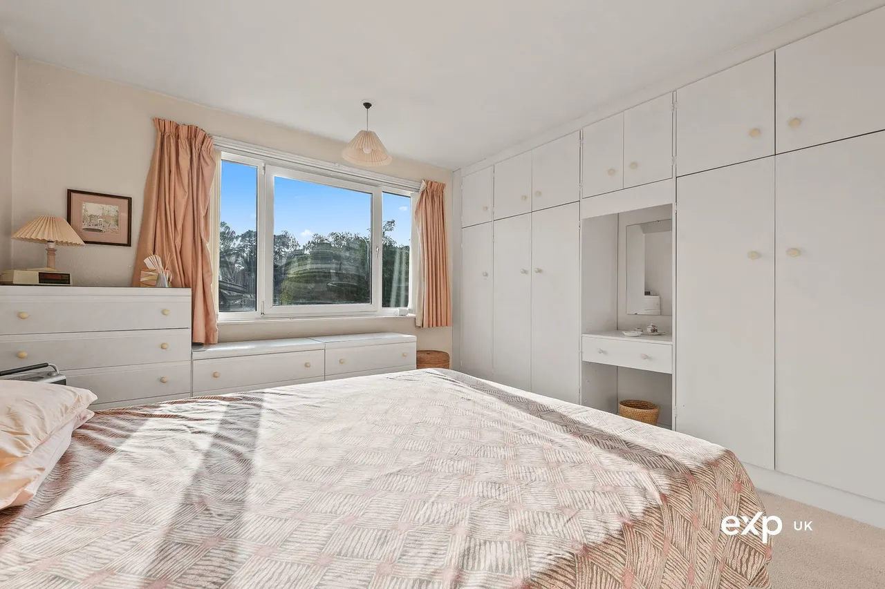 Summercourt Drive, Ravenshead, photo 15