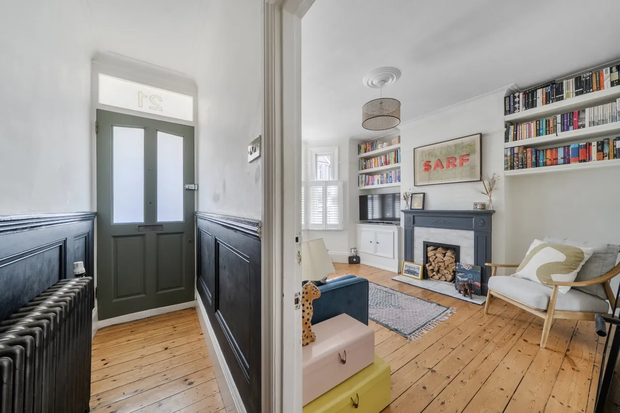 Datchet Road, London, SE6, photo 3