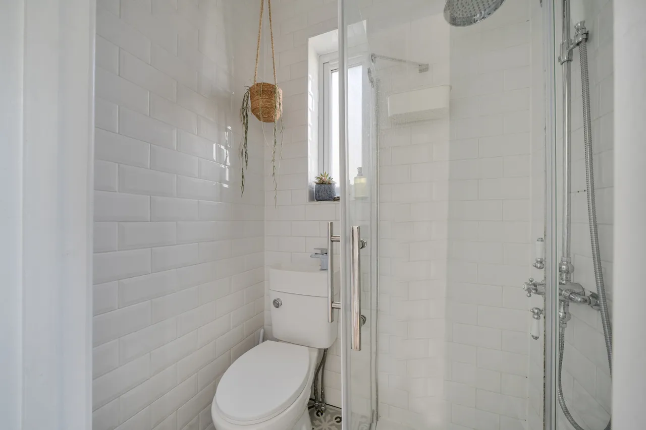 Datchet Road, London, SE6, photo 5