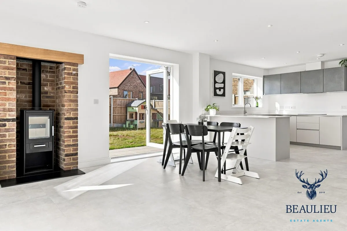 Upper Wimbush Road, Chelmsford Garden, CM3, photo 6
