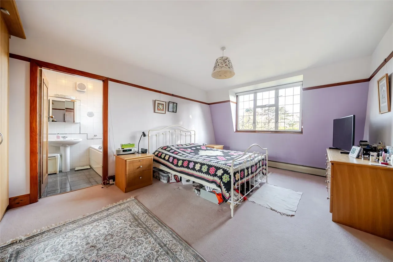 Knoll Rise, Orpington, BR6, photo 16