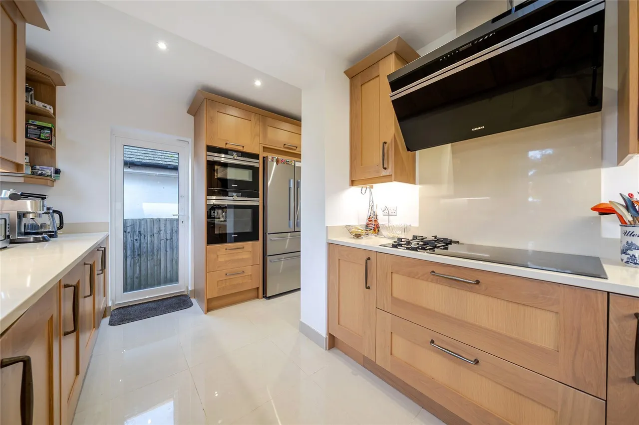 Knoll Rise, Orpington, BR6, photo 5