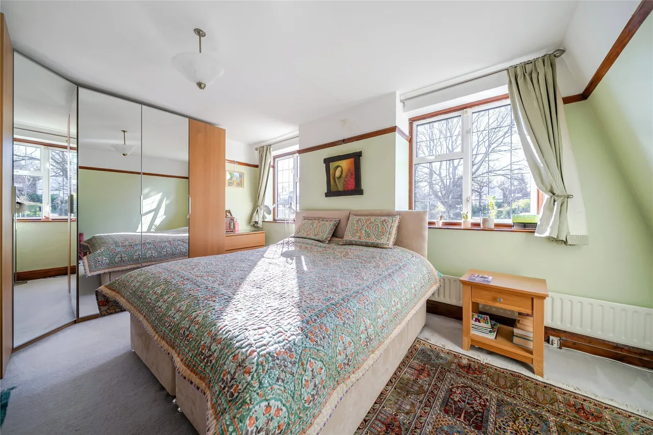Knoll Rise, Orpington, BR6, photo 11