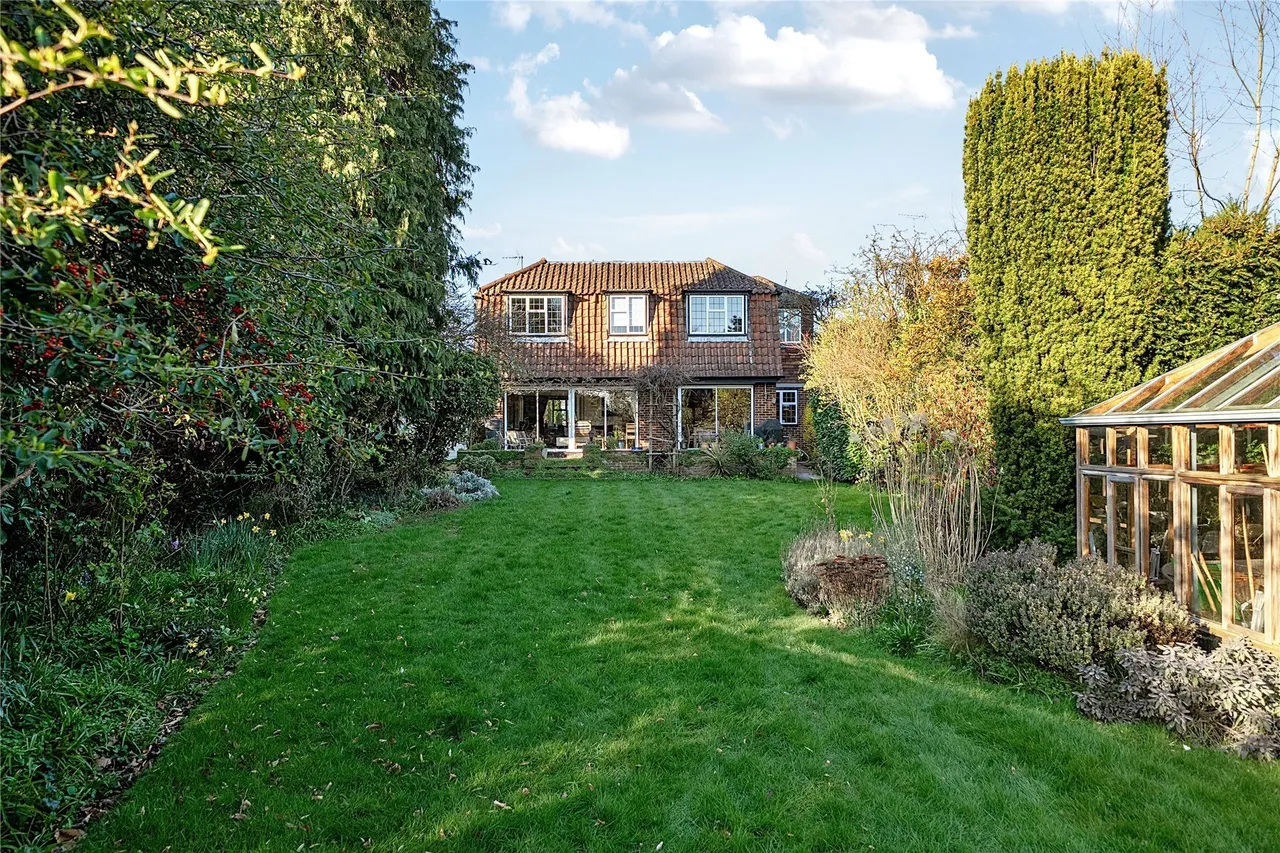 Knoll Rise, Orpington, BR6, photo 21