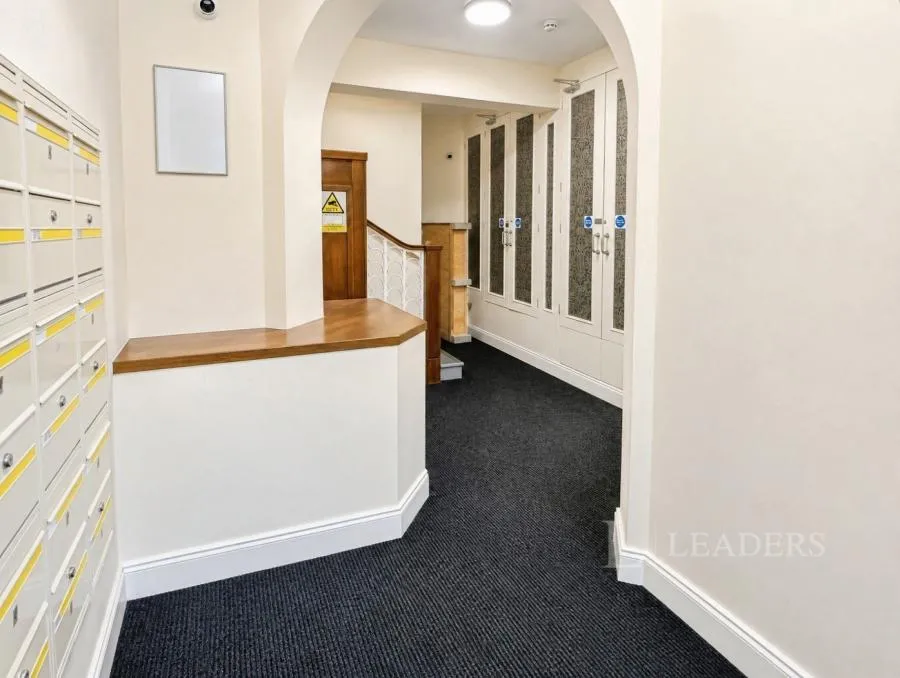 St. Marys Gate, Derby, DE1, photo 2