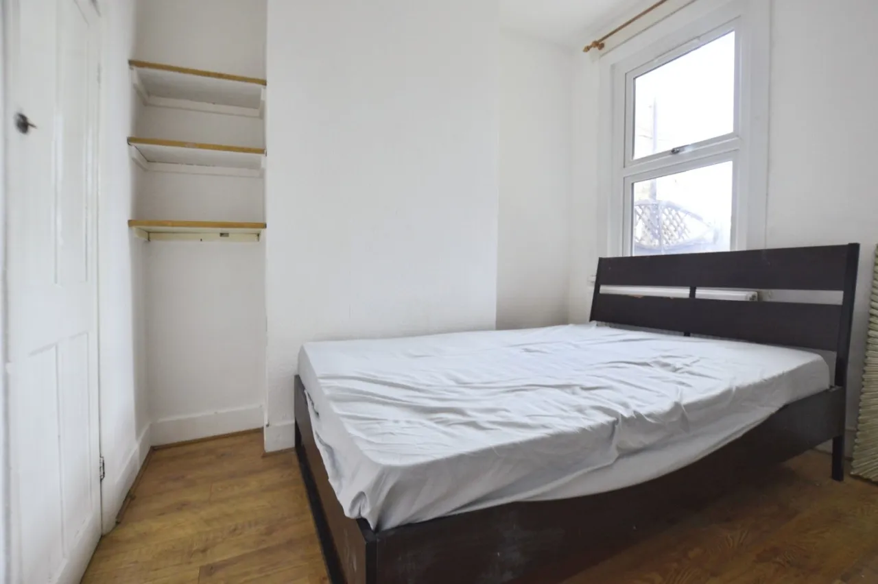 Clifton Road, Forest Gate, E7, photo 6