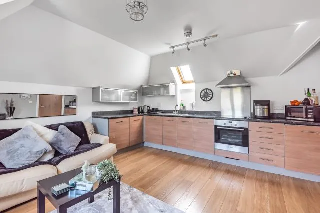 Freer Crescent, High Wycombe, HP13, photo 5