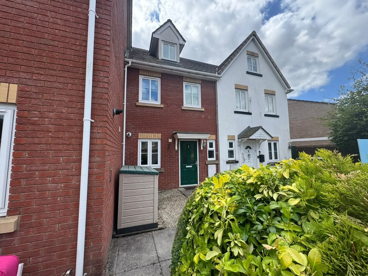 3 bed house for sale, Oakfield Mews, Cwmbran, NP44