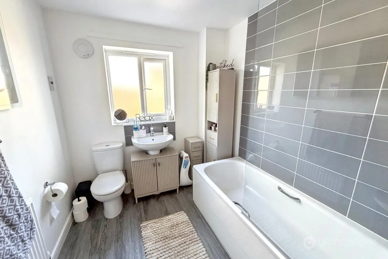 Edgedale Road, Royal Park, CV11, photo 14