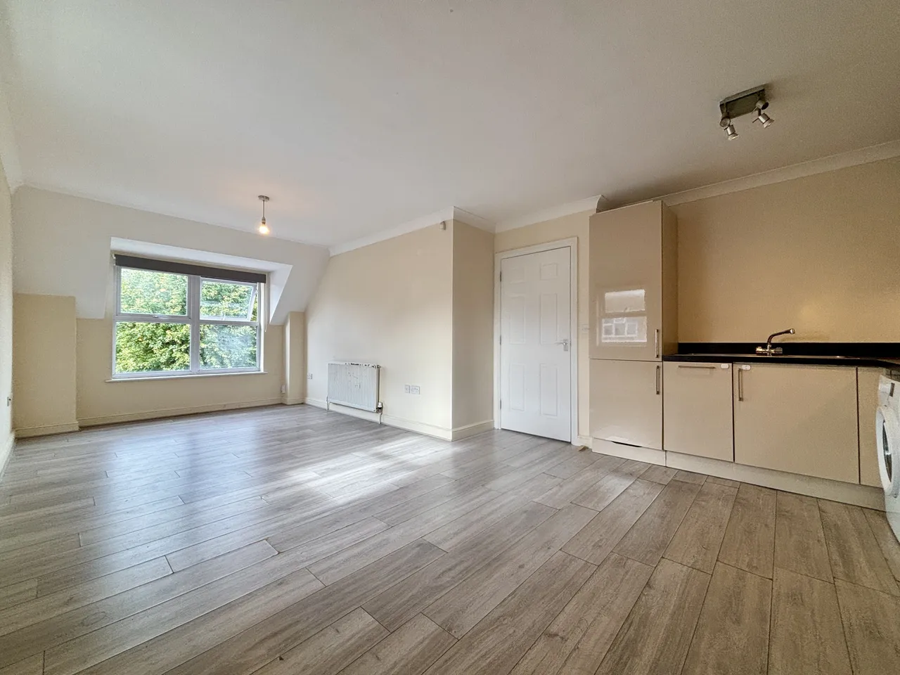 Ravenscroft Road, BR3, photo 3