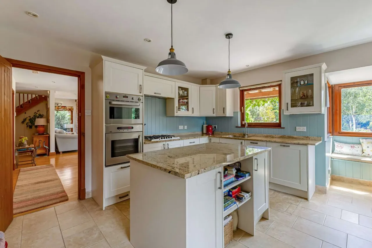 Upper Tockington Road, Tockington, South Gloucestershire, BS32 4LQ, photo 5