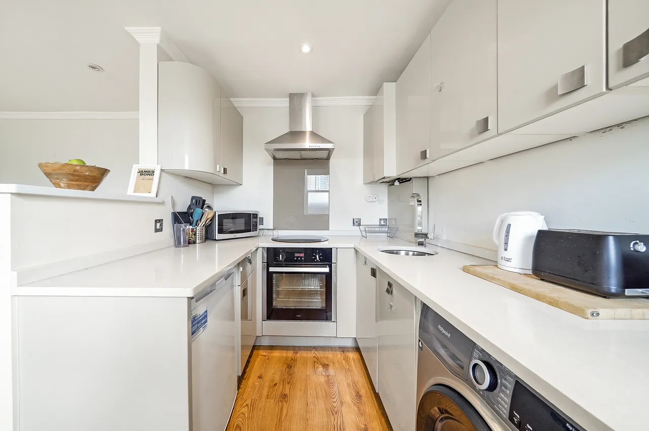 Eardley Crescent, London, SW5, photo 3
