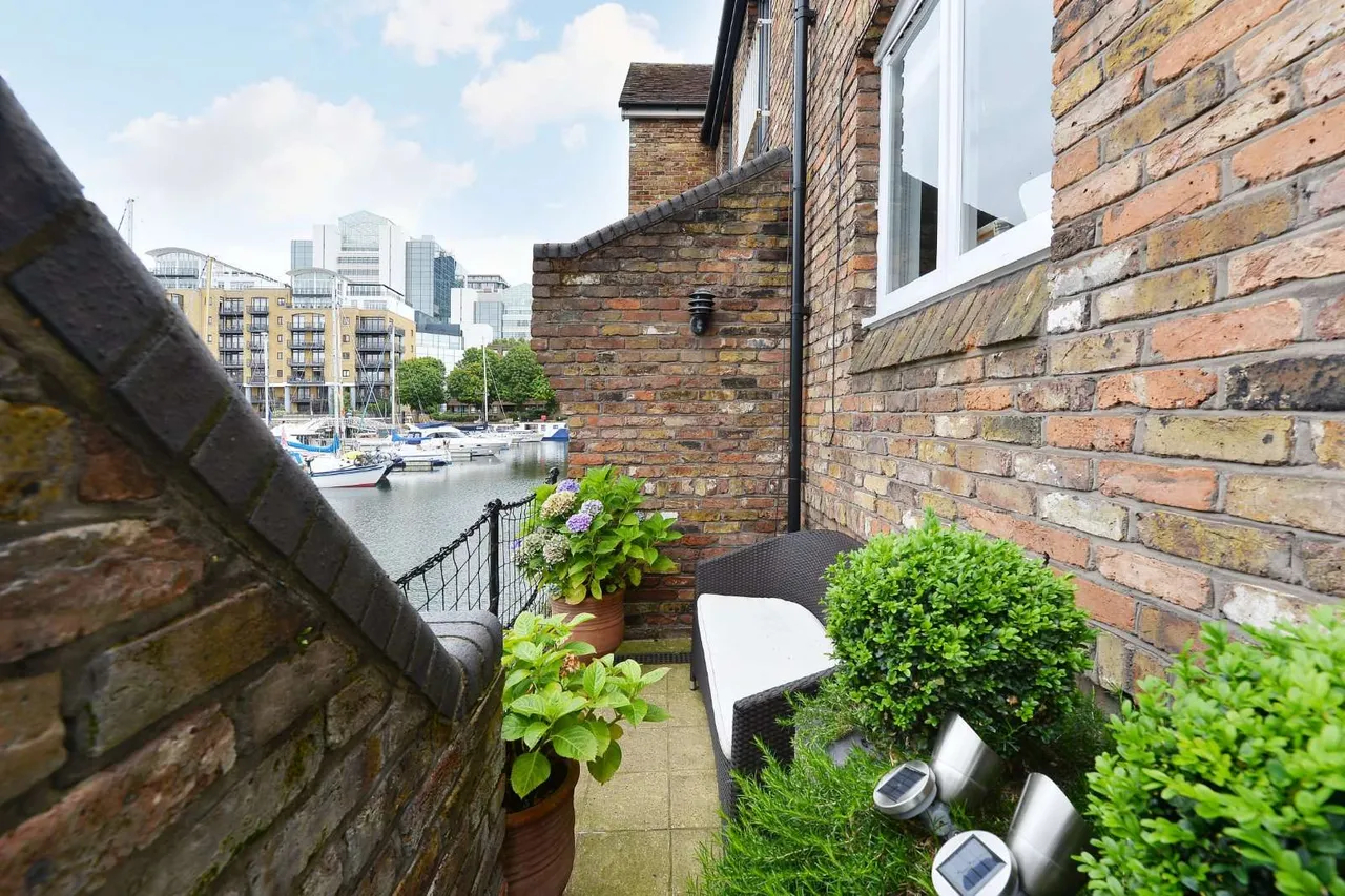 Mews Street, London, E1W 1UG, photo 12