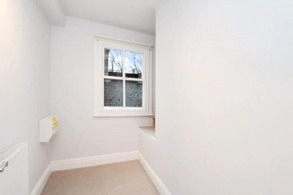 Brighton Road, Surbiton, KT6, photo 6
