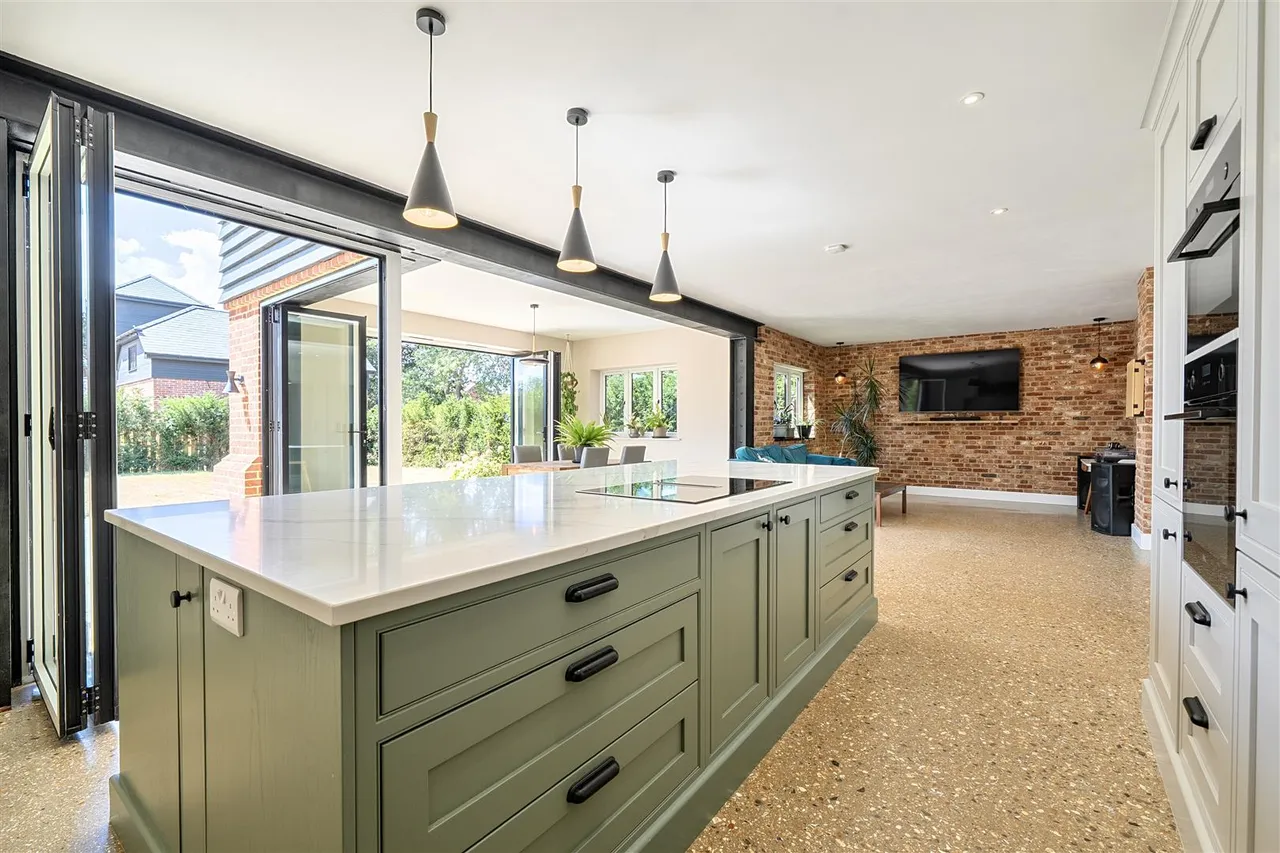 Greenaway Lane, Warsash, photo 4