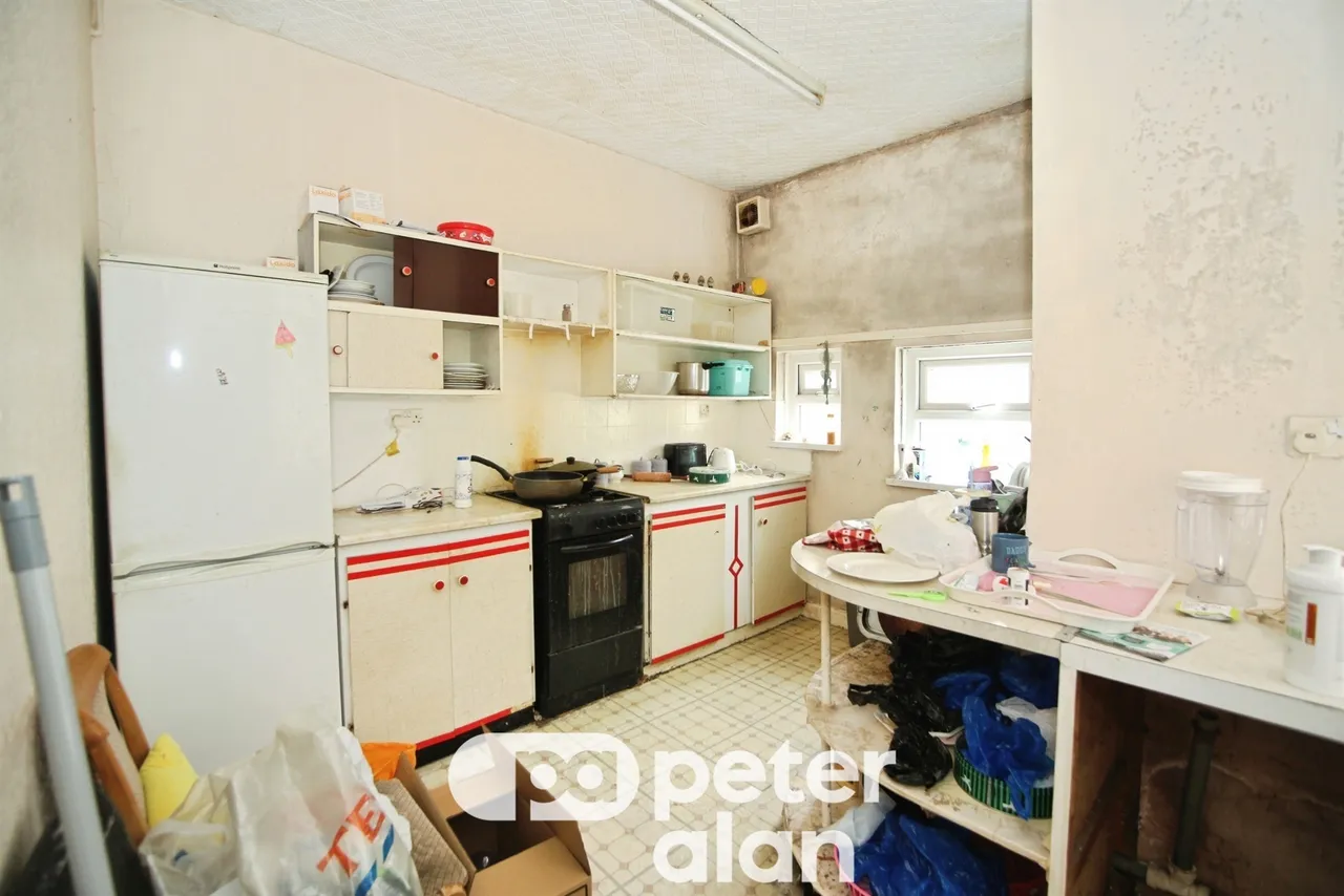 Corporation Road, Newport, NP19, photo 4