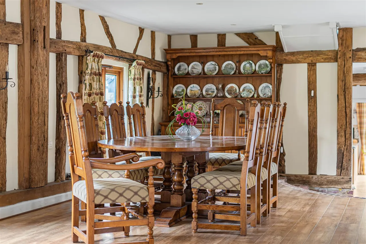 Great Sampford, Saffron Walden, CB10, photo 8