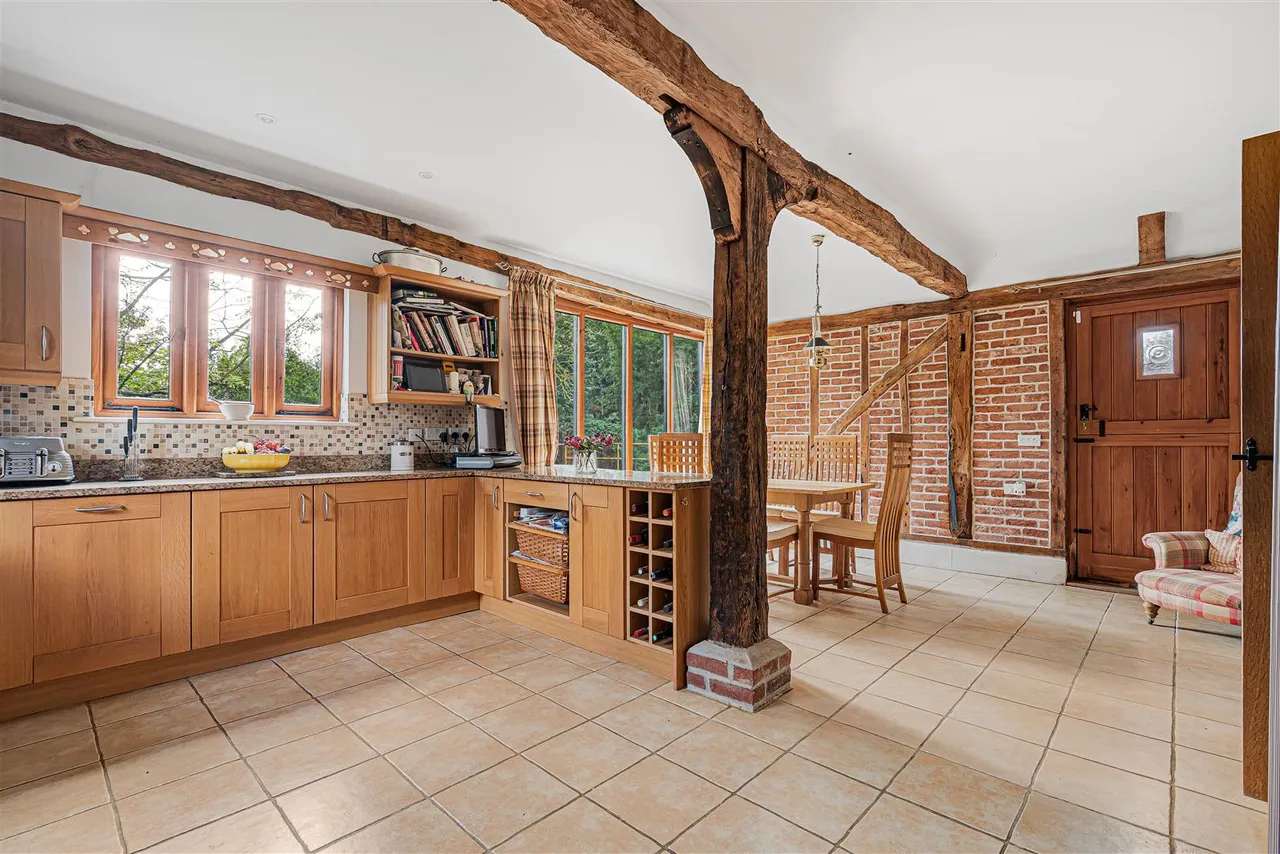 Great Sampford, Saffron Walden, CB10, photo 10