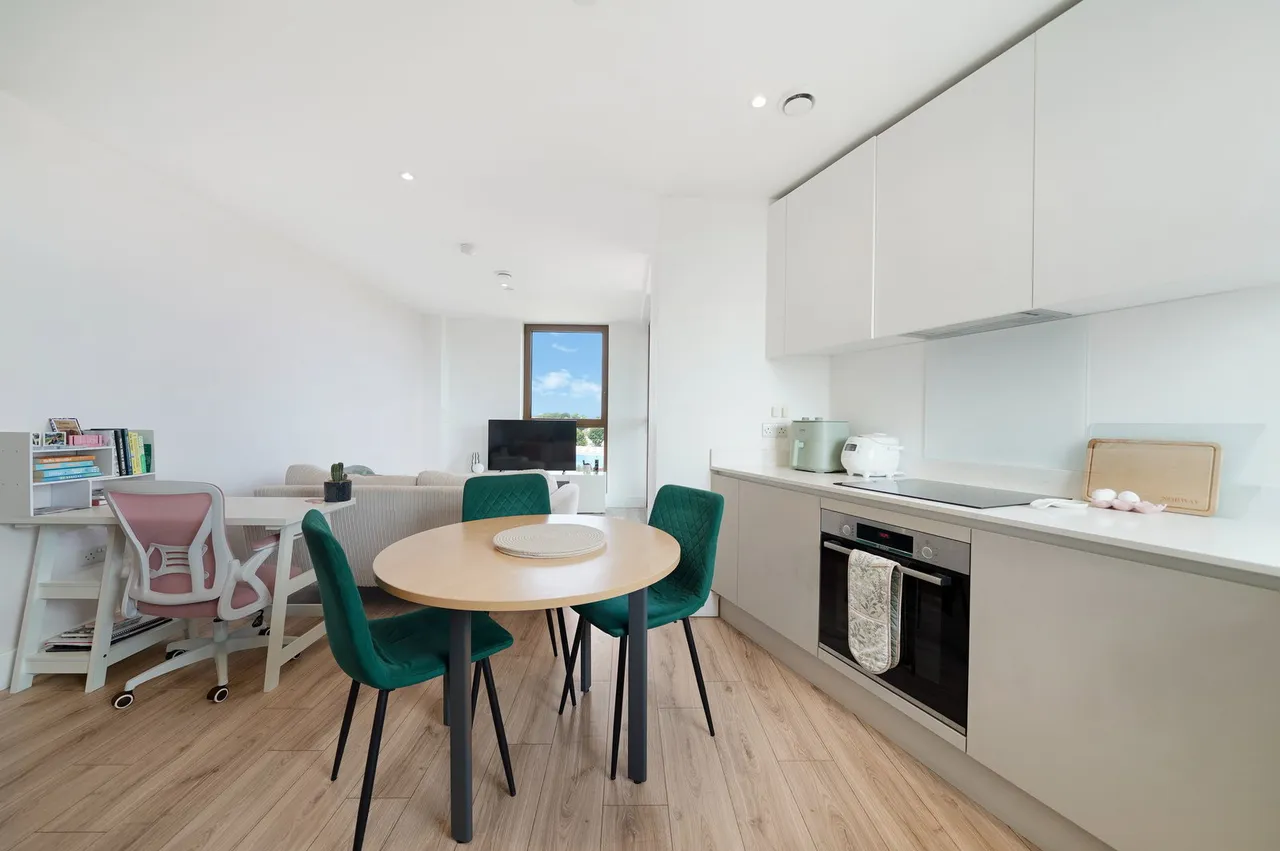 Kensal View, Goodhall Street, NW10, photo 4