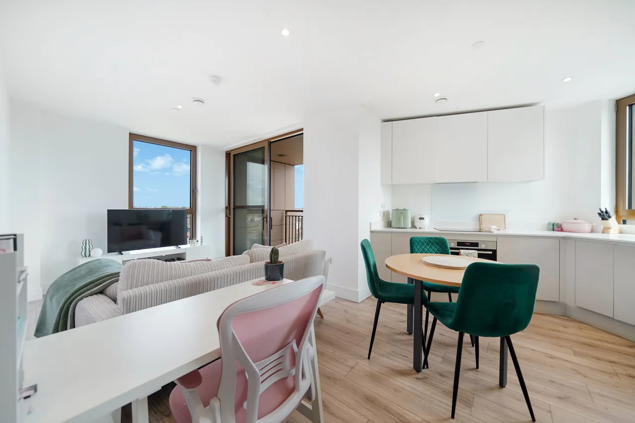 Kensal View, Goodhall Street, NW10, photo 7