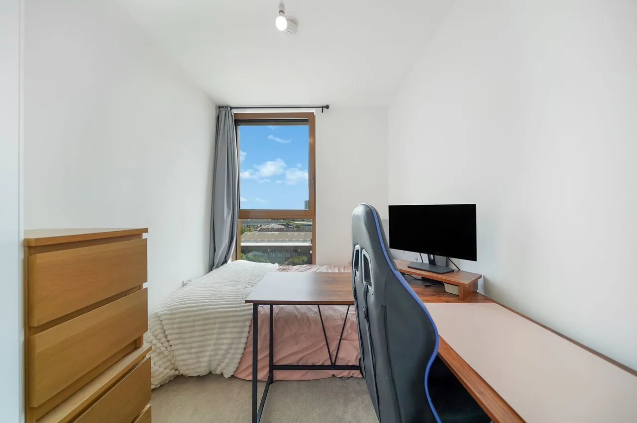 Kensal View, Goodhall Street, NW10, photo 6