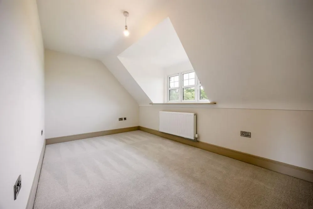 Oaks Drive, St. Leonards, BH24, photo 17