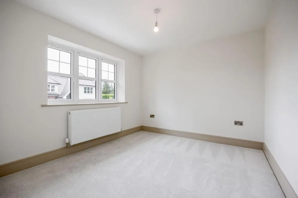 Oaks Drive, St. Leonards, BH24, photo 16