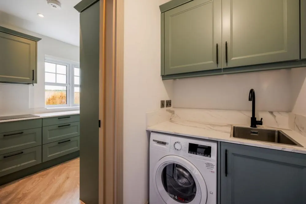 Oaks Drive, St. Leonards, BH24, photo 8