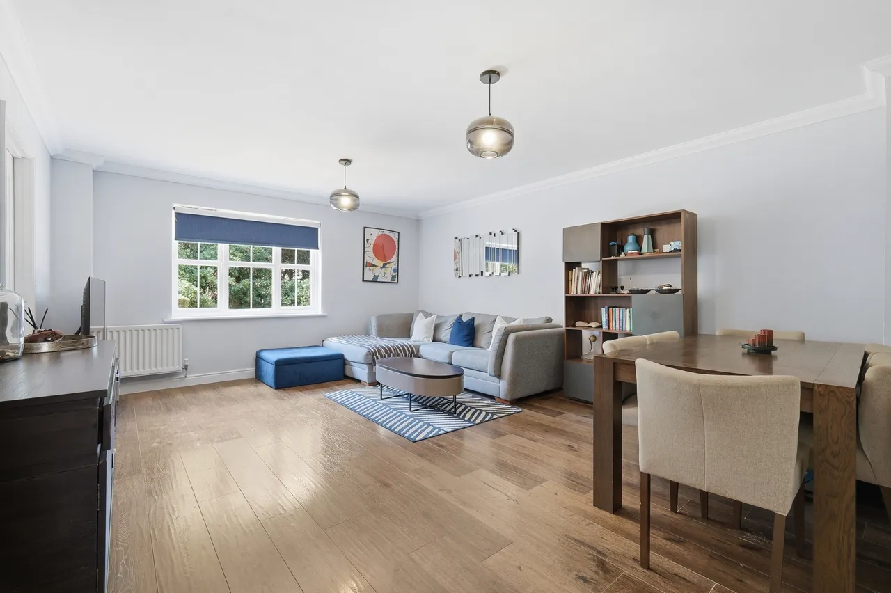 Stoney Bridge Drive, Waltham Abbey, EN9, photo 5