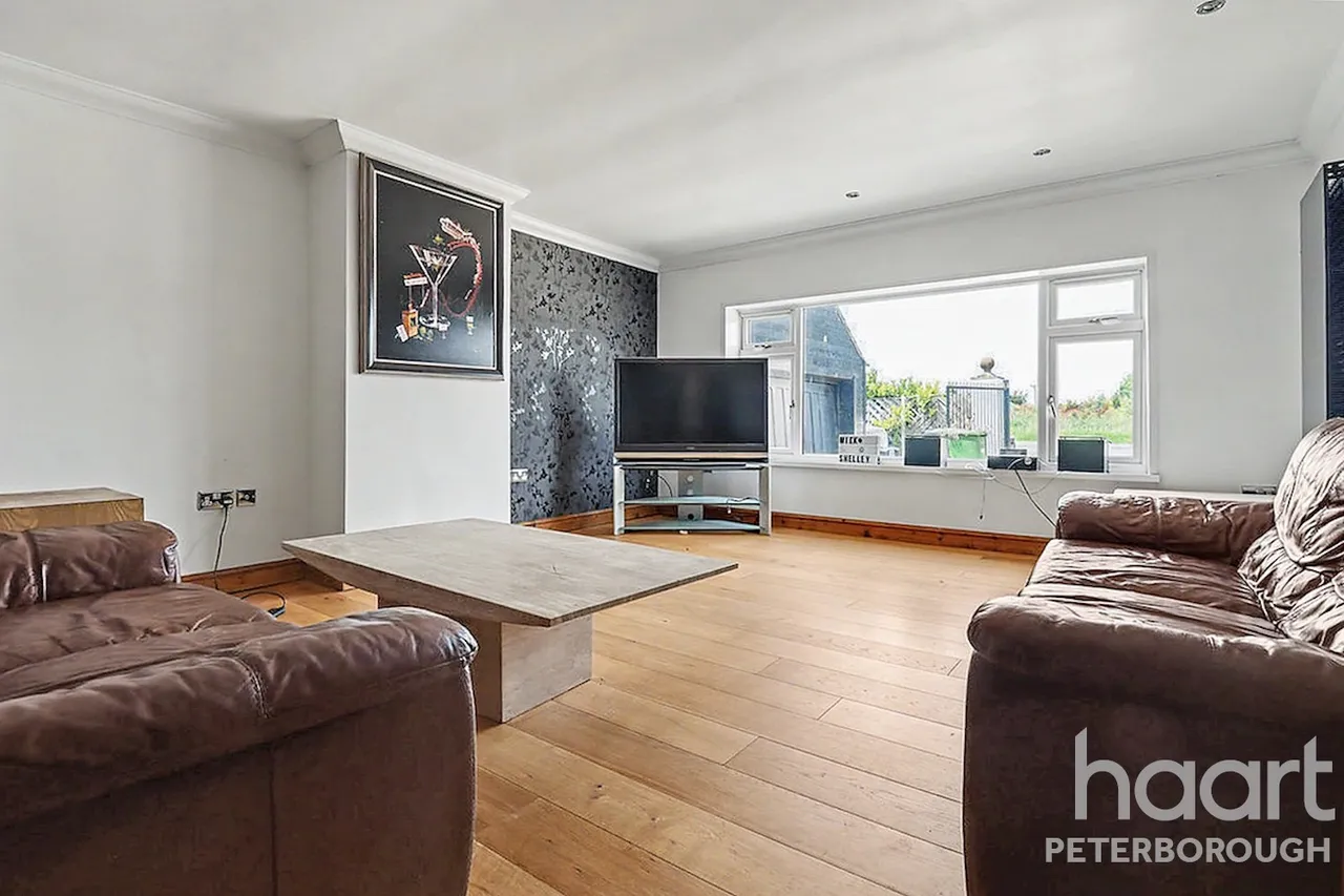Herne Road, Ramsey St marys, PE26, photo 10