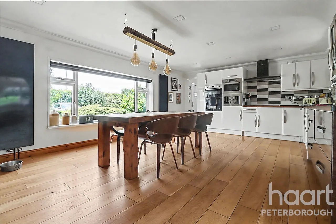 Herne Road, Ramsey St marys, PE26, photo 7