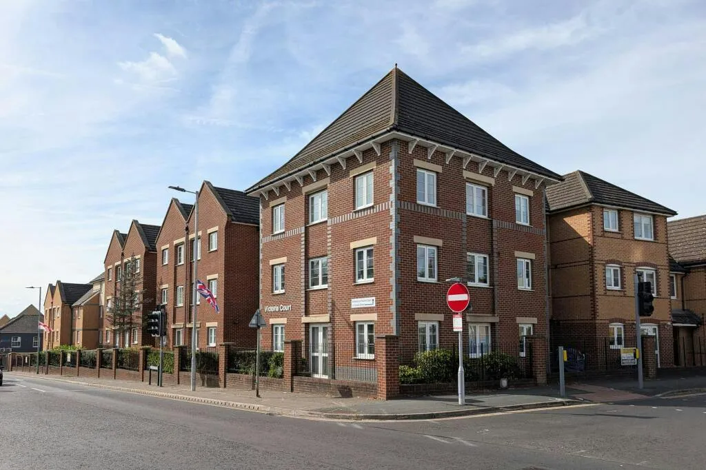 2 bed house for sale — Railway Street, Victoria Court Railway Street, CM7