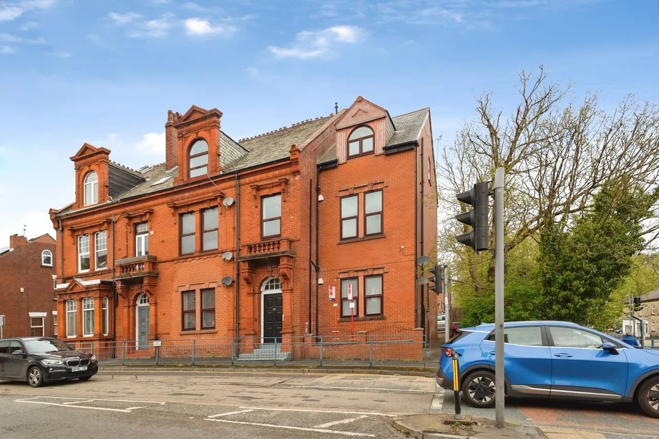 Acres Lane, Stalybridge, Greater Manchester, SK15, photo 2