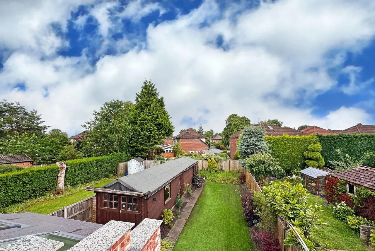 Langham Grove, Timperley WA15 6DU, photo 23