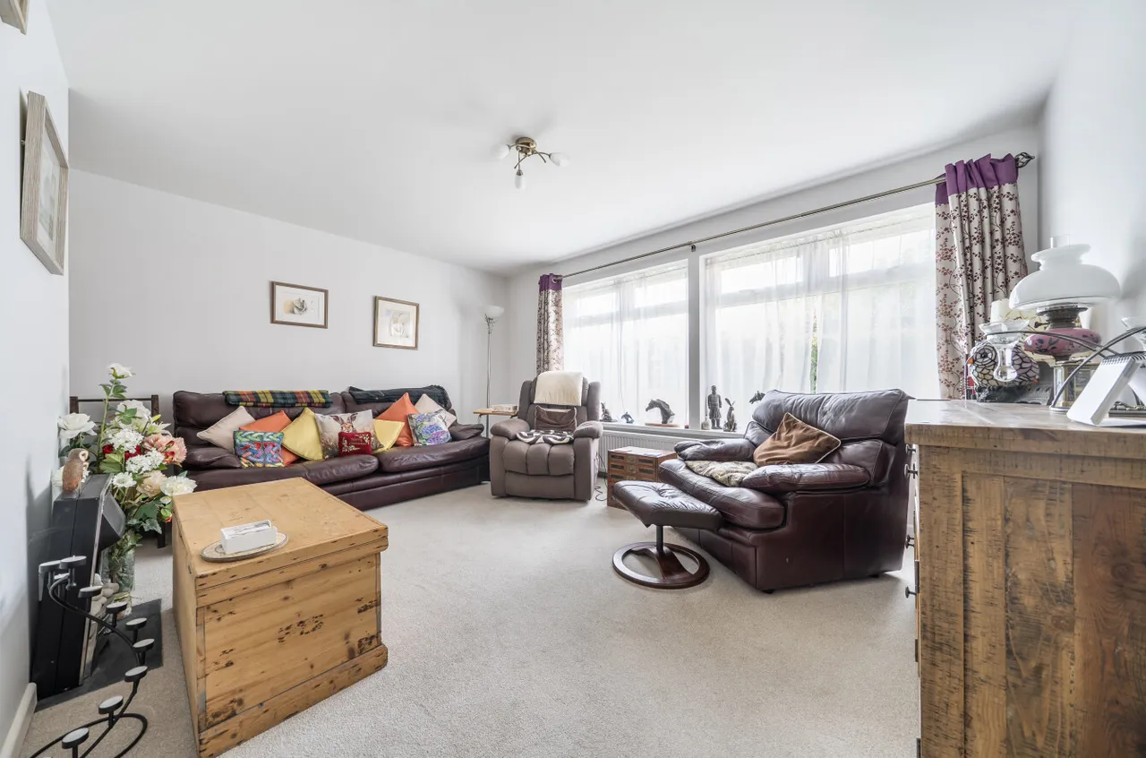 Fairview Avenue, Guilsfield, photo 4