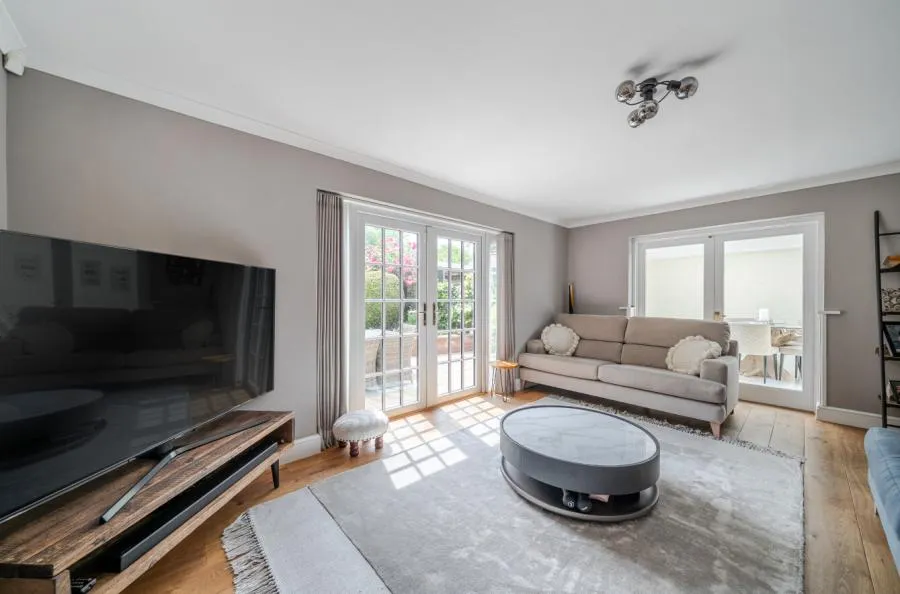 Warfield Street, Warfield, RG42, photo 25