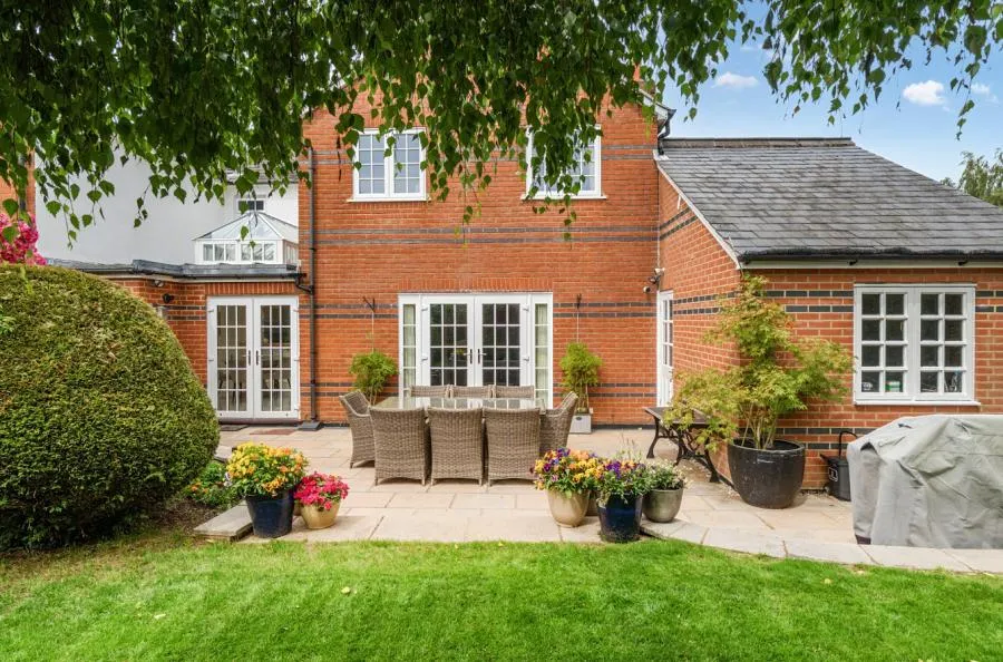 Warfield Street, Warfield, RG42, photo 3