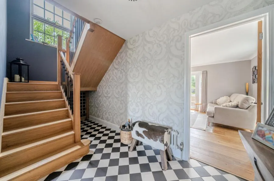 Warfield Street, Warfield, RG42, photo 32