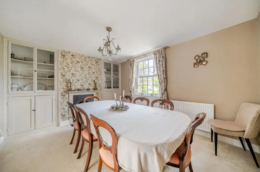 Warfield Street, Warfield, RG42, photo 5