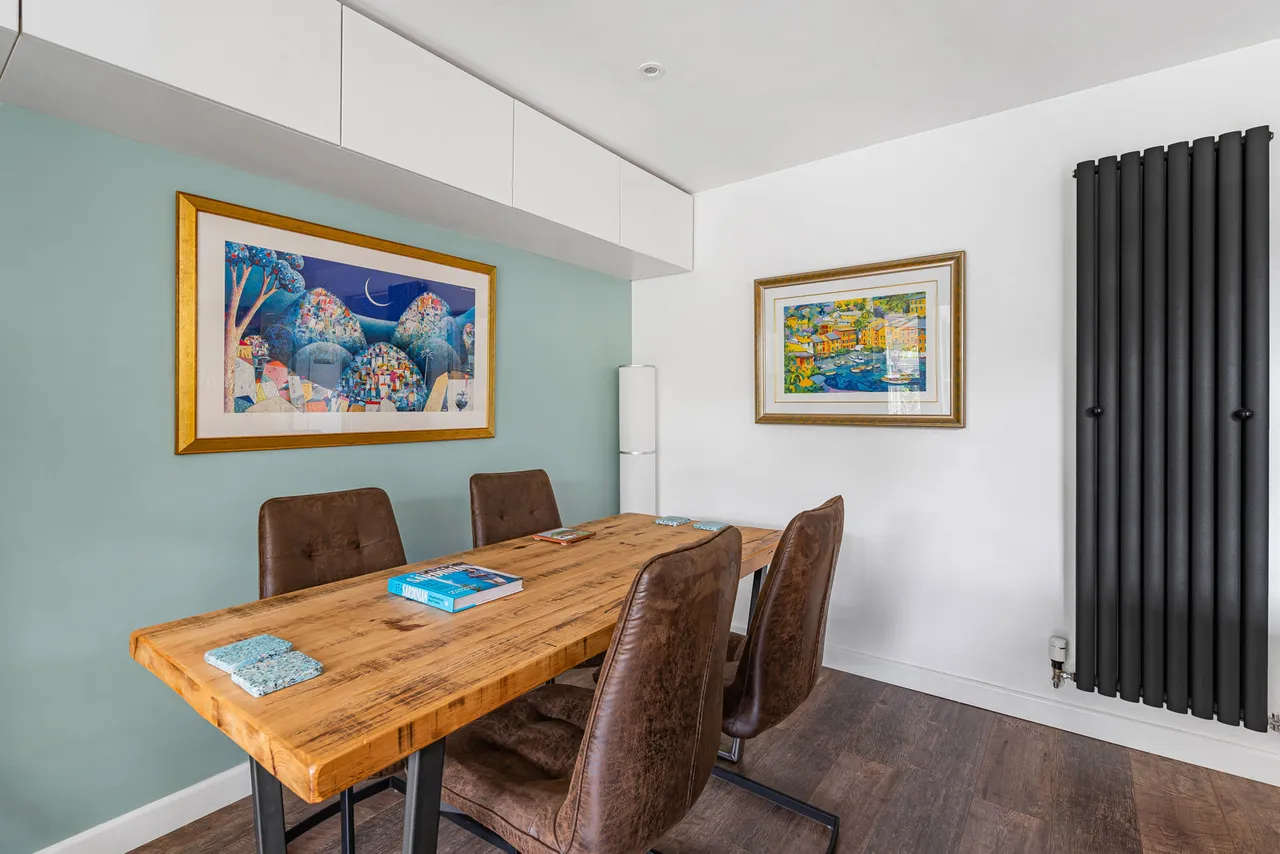 Cater Gardens, Guildford, GU3, photo 7