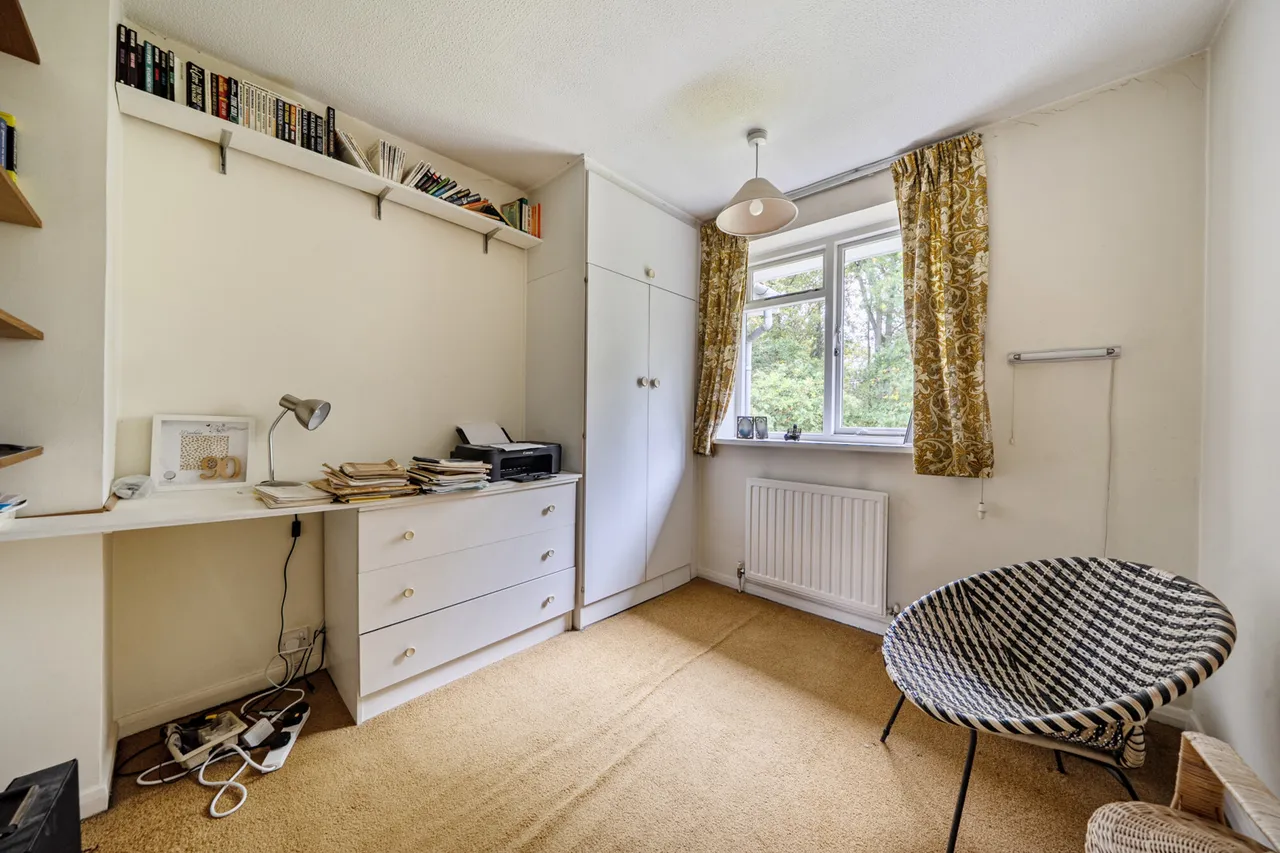 Fulmer Drive, Gerrards Cross, SL9, photo 17