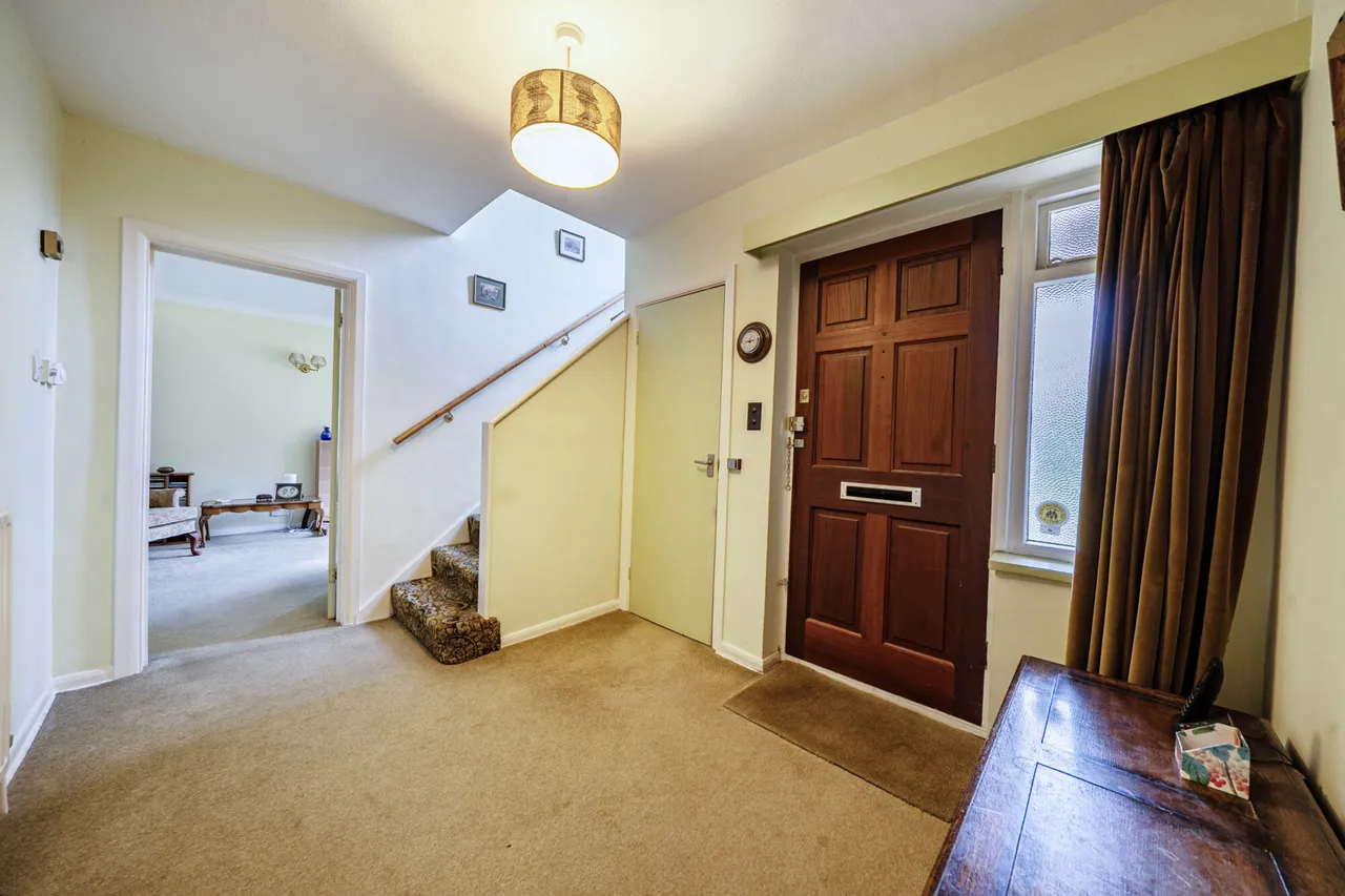 Fulmer Drive, Gerrards Cross, SL9, photo 6