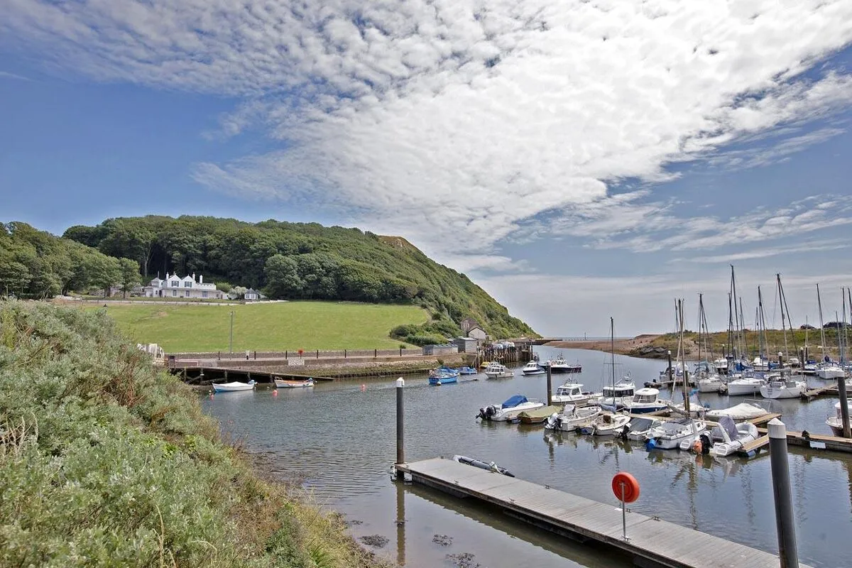 Axmouth, EX12, photo 28