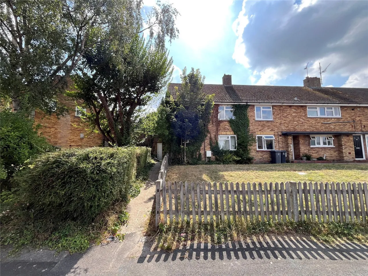 1 bed flat for sale, Warren Road, Winchester, SO23