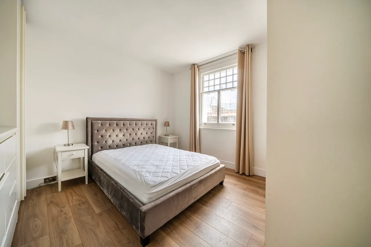 Flat 5, 43 Tedworth Square, London, photo 4