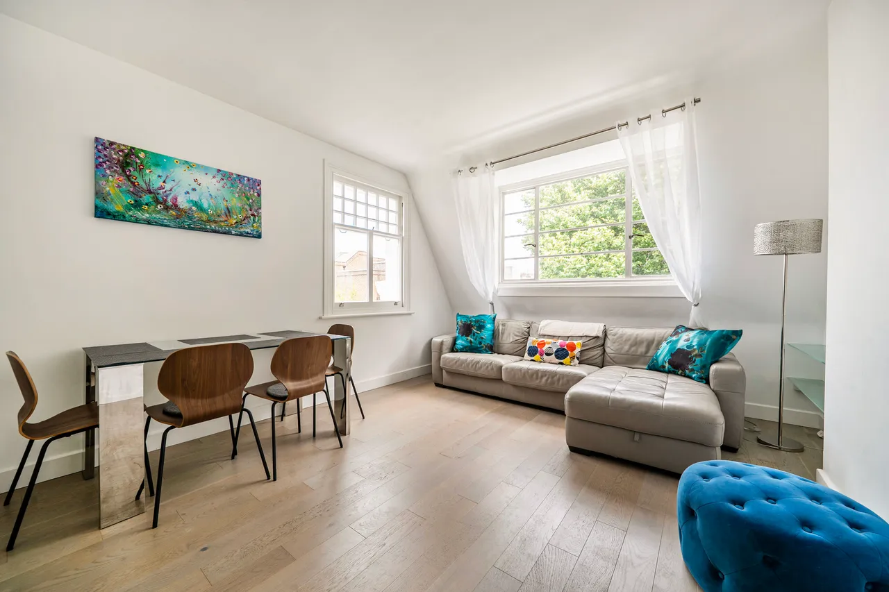Flat 5, 43 Tedworth Square, London, photo 2