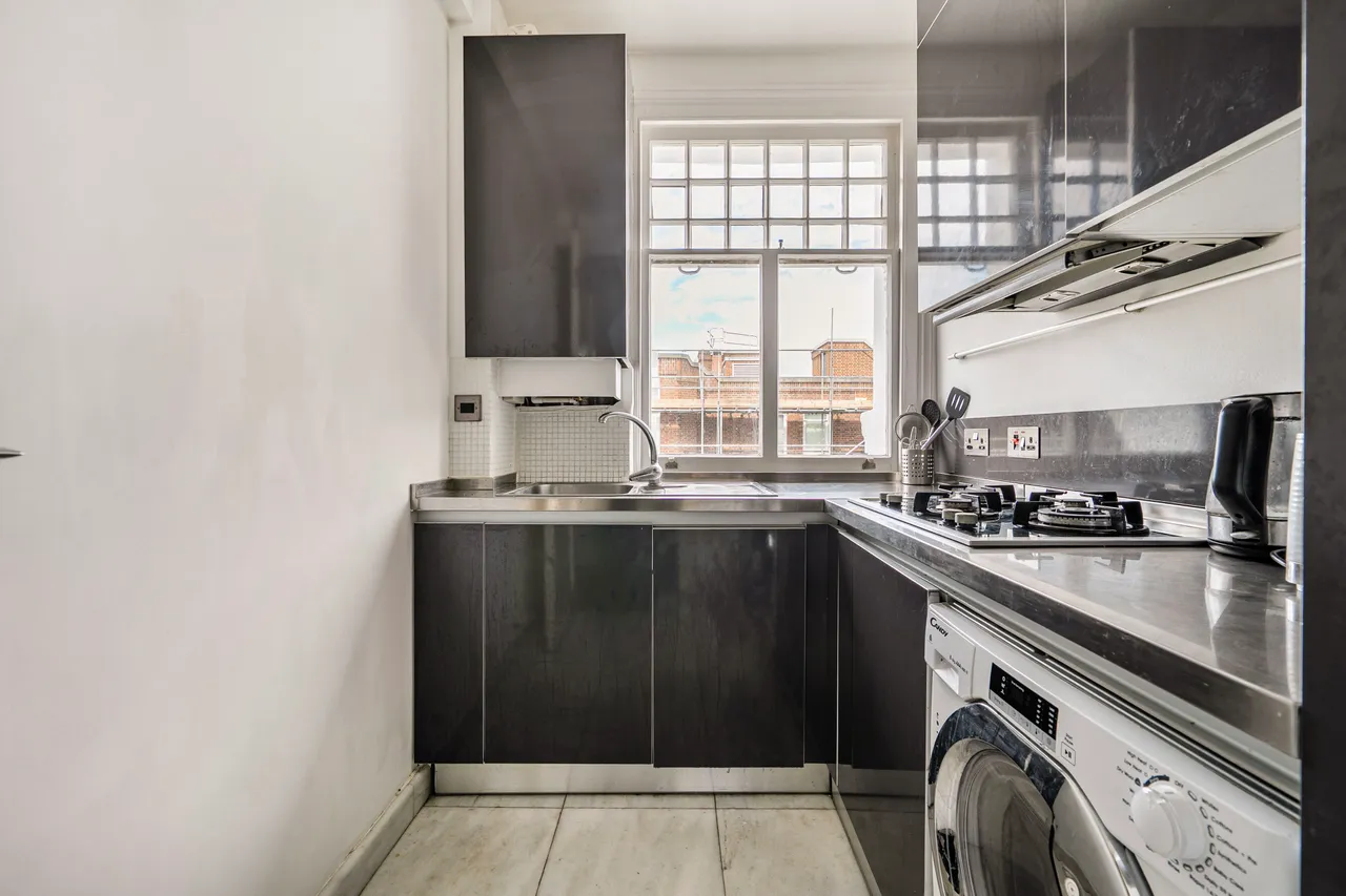 Flat 5, 43 Tedworth Square, London, photo 8