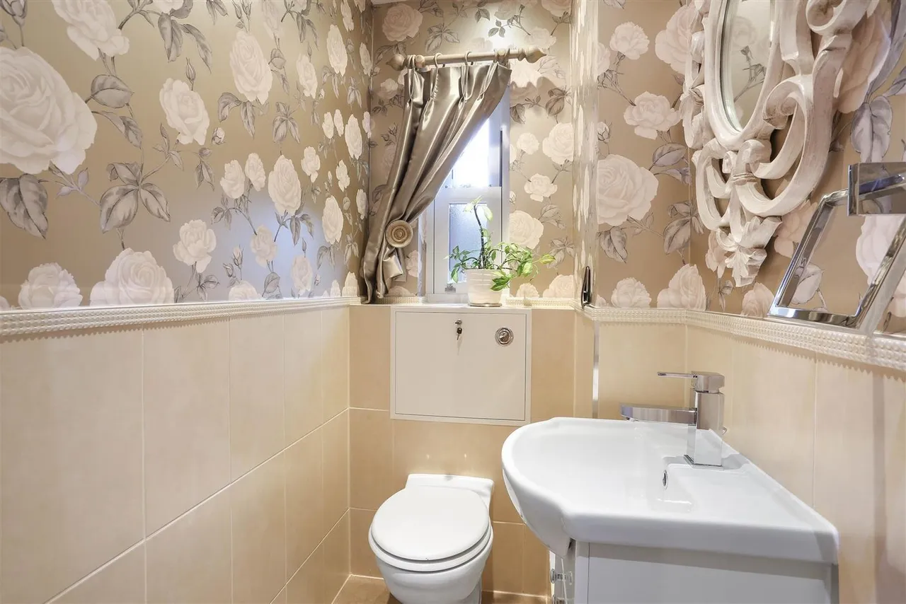 Sutton Lane, Banstead, SM7 3RB, photo 10